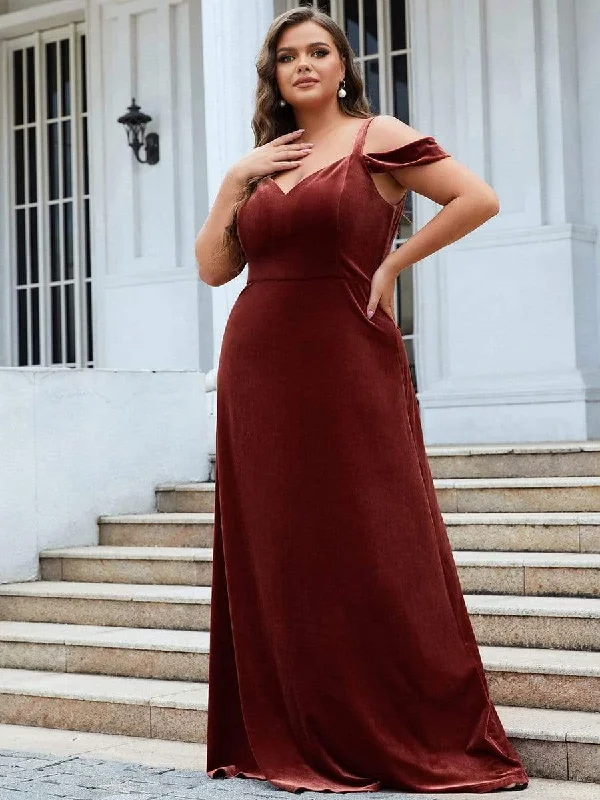 Plus Size Velvet Cold-Shoulder Sweetheart Column Bridesmaid Dress