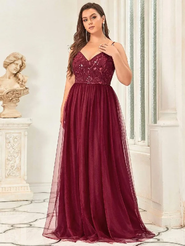 Plus Size Soft Spaghetti Straps V-Neck Embroidery Evening Dress